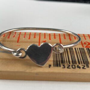 Cute little Taxco sterling silver bracelet with heart-shaped clasp